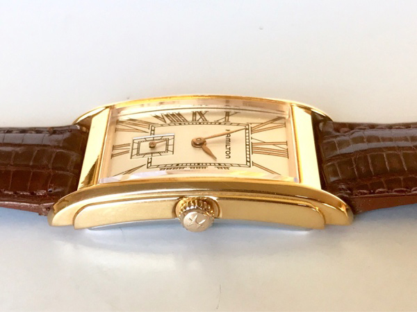 ハミルトン カーベックスケース スモールセコンド付き クォーツ 腕時計