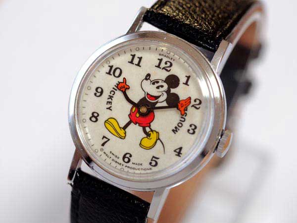 ブラッドレイ ミッキーマウス 機械式手巻き時計 ディズニー パイアイ 