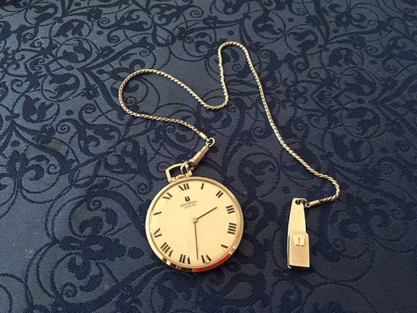 ユニバーサル・ジュネーブ 手巻き 懐中時計
