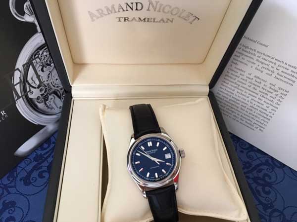 アルマンニコレ  ARMAND NICOLET TRAMELAN ハンター 9040A 自動巻き デイト 腕時計 SS シルバー