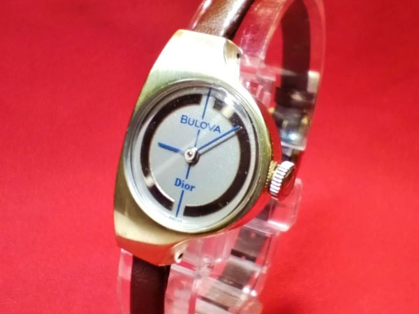 85 BULOVA×Dior ブローバ　ディオール時計　レディース腕時計　手巻き