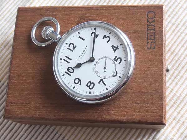 セイコー SEIKO セイコー標準時計 24型 懐中時計 箱付き 手巻き 美品