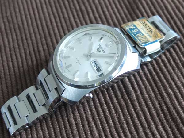 セイコー SEIKO セイコー5 6119-8220 未使用品 21石 自動巻き - 時計