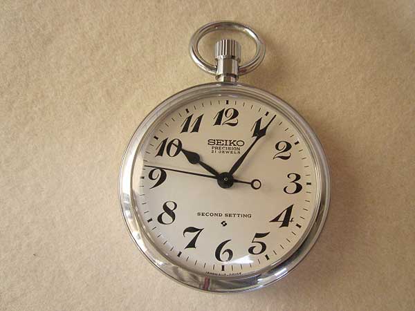 鉄道時計 SEIKO鉄道懐中時計クォーツ 箱付き紐付き 国鉄記念時計（稼働美品）