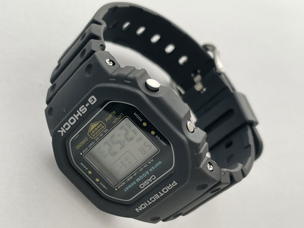 カシオ CASIO G-SHOCK DW-5200C-1 正規レストア済 美品 レストア後未 