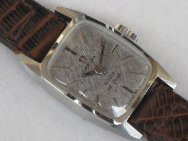 買い取りOMEGA オメガ MEISTER DE VILLE マイスター デビル 腕時計 17石 K18 18K 18金 750 手巻き レディース 総重量12.28g デビル