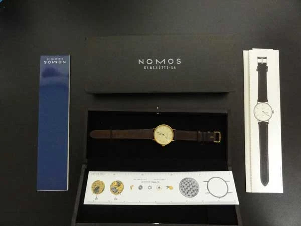 ノモス タンジェント 手巻き グラスヒュッテ ドイツ製 NOMOS GOLD18KT