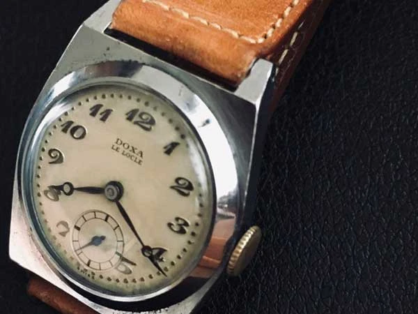 ドクサ Doxa Le Locle ブレゲ針・インデクス スモールセコンド