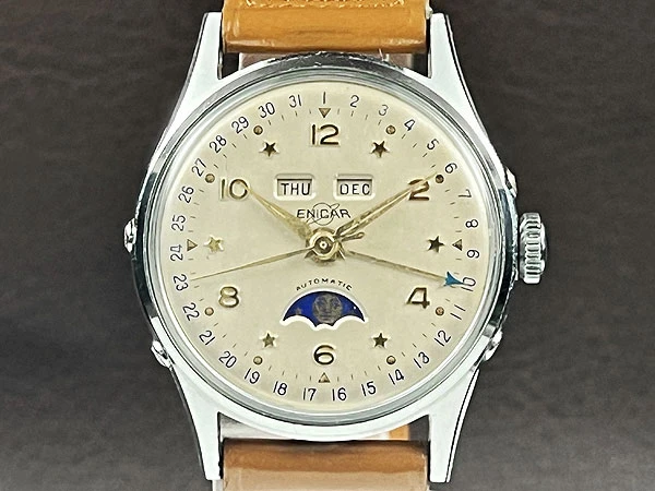 エニカ トリプルカレンダー ムーンフェイズ オートマチック1950年代 スクリューバック ENICAR TRIPLE CALENDAR MOON PHASE AUTOMATIC