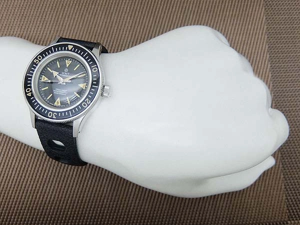 WMT シーウルフ SS ビンテージブラックダイヤル ラバーストラップ オートマチック BOX付属 WATCH EXPERIMENTAL UNIT SEAWOLF [代行おまかせコース]