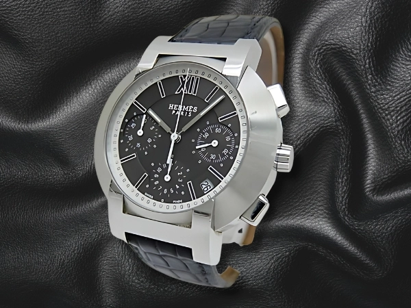 エルメス ノマード クロノグラフ Ref.NO1.910 SS グレーダイヤル オートクォーツ ベルト仕様 BOX・ギャラ付属 HERMES PARIS Nomade Chronograph [代行おまかせコース]