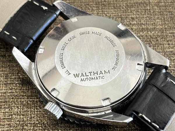 ウォルサム Waltham ダイバーズ ブラックダイヤル オレンジ秒針