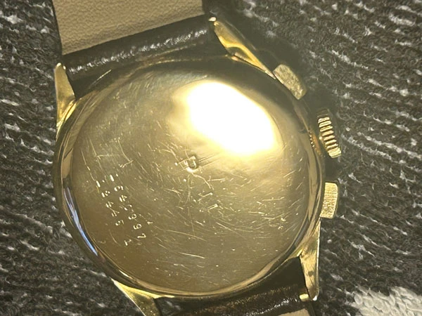 ユニバーサルジュネーブ メディココンパックス 金無垢18K イエローゴールド