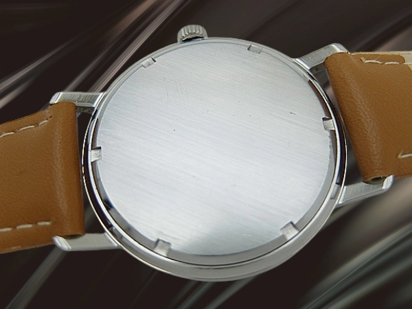 ジラールペルゴ センターセコンド 17石 SS シルバーダイヤル 手巻き GIRARD-PERREGAUX [代行おまかせコース]