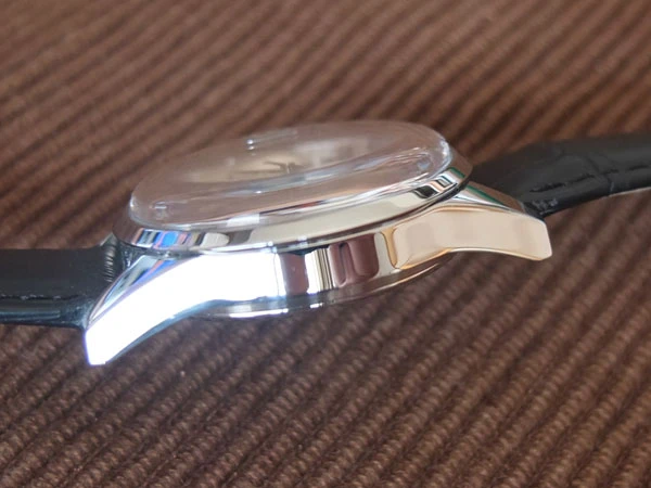 ラドー RADO ゴールデンホース Golden Horse 復刻版 黒文字盤 自動巻き オートマチック 革ベルト 美品