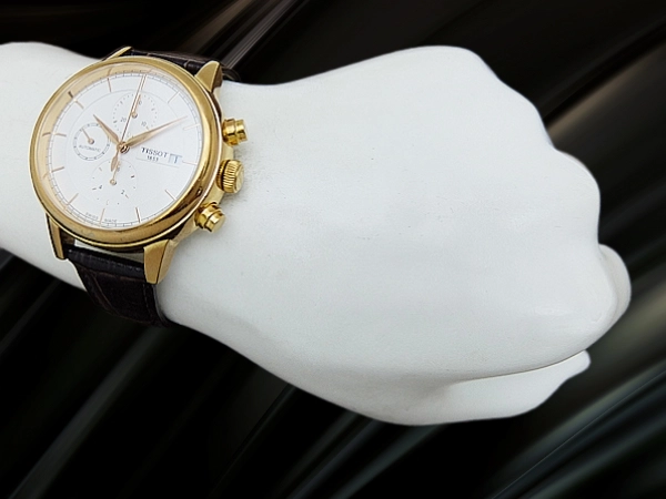 ティソ 3rg. クロノグラフ Ref.T085427A SS シースルー ホワイトダイヤル オートマチック BOX付属 TISSOT Carson Automatic Chronograph [代行おまかせコース]