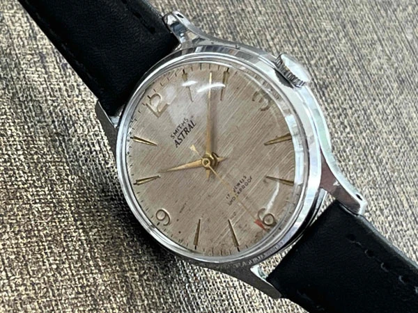 スミス アストラル SMITHS ASTRAL モザイク文字盤 英国ブリティッシュウォッチ MADE IN ENGLAND　