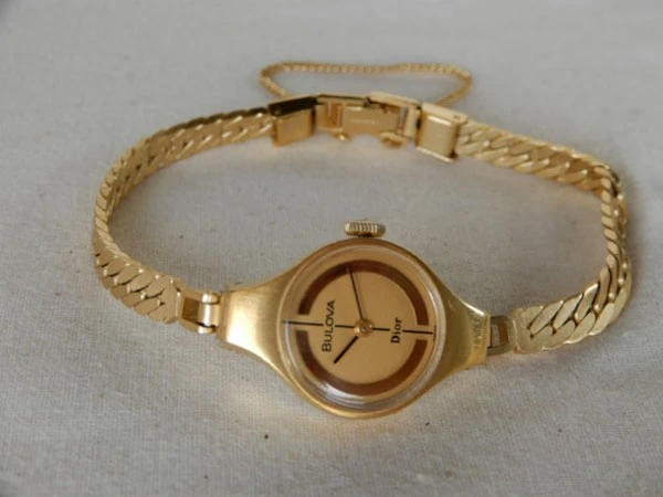 ブローバ  ディオール BULOVA Dior レディース 手巻き 17石 Wネーム 5BC