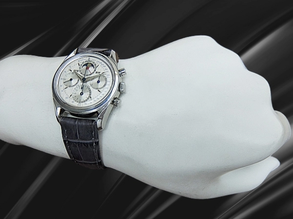 ユニバーサルジュネーブ トリコンパックス Ref.222100 Cal.281 SS シルバーダイヤル 手巻き ヴィンテージ クロノグラフ UNIVERSAL GENEVE TRI-COMPAX [代行おまかせコース]