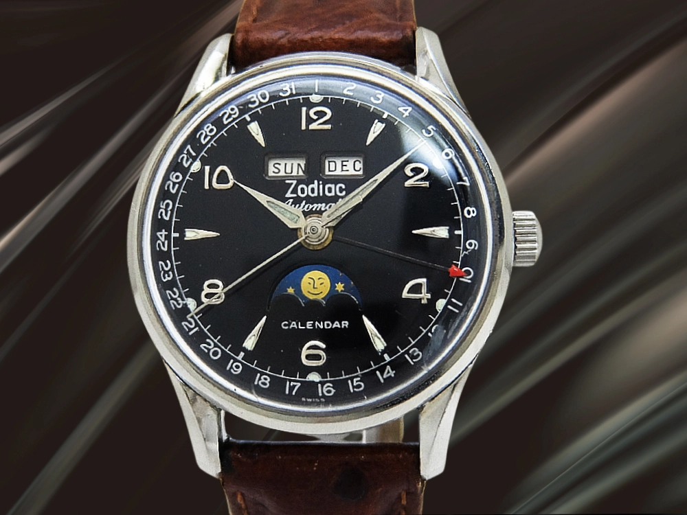 ゾディアック トリプルカレンダー ムーンフェイズ Ref.908 Cal.1402N SS ブラックダイヤル オートマチック Zodiac Triple Calender Moonphase [代行おまかせコース]