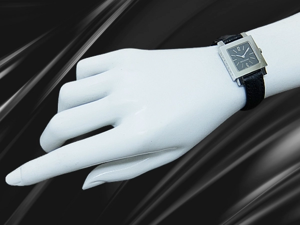 ブルガリ クアドラート Ref.SQ22SL SS スクエア ブラックダイヤル レザー+ピンバックル仕様 クオーツ レディースモデル BOX・保証冊子付属 BVLGARI Quadrato [代行おまかせコース]