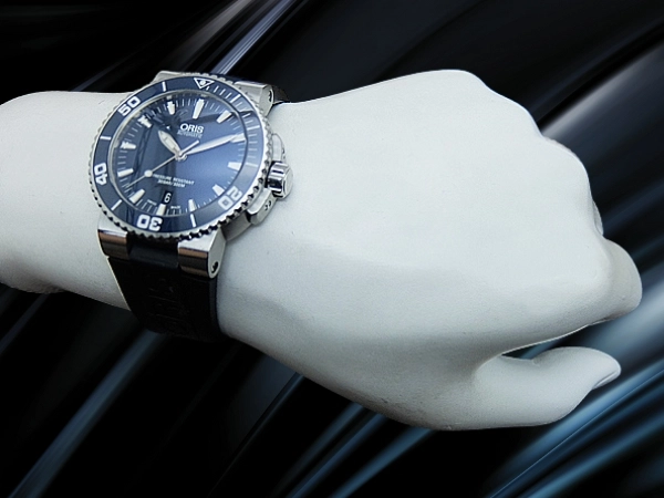 オリス  アクイス デイト Ref.7653 SS ダークブルーダイヤル 回転ベゼル ラバーベルト装着  ダイバーズ オートマチック BOX・ギャラ付属 ORIS AQUIS [代行おまかせコース]