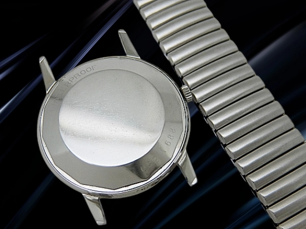 ゼニス センターセコンド Cal.2532PC SS シルバーダイヤル 社外製エクステンションブレス装着 ヴィンテージ オートマチック ZENITH Vintage [代行おまかせコース]