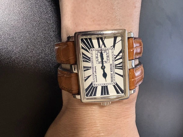 ロジェデュブイ トゥーマッチ 28本限定モデル ホワイトゴールド 保証書・ケース有り