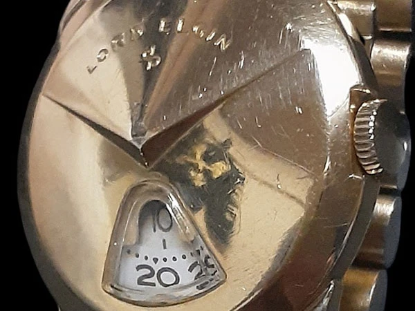 ロードエルジン Lord Elgin ヴィンテージウォッチ 通称「鉄仮面」 アメリカでの愛称「シェブロン Chevron」