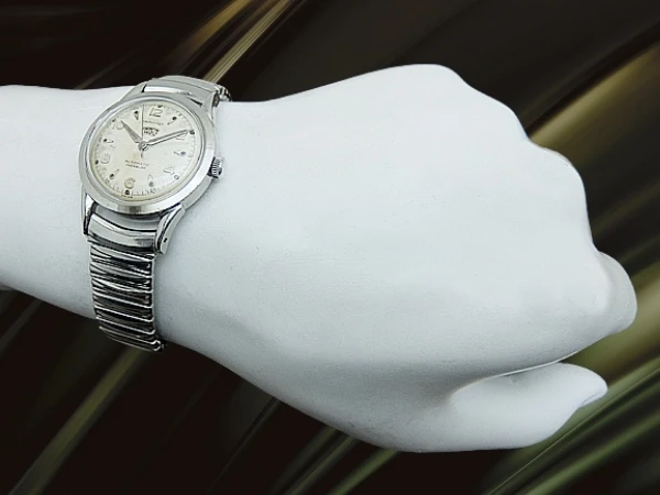 ハミルトン パワーリザーブ インジケーター Cal.1256 SS パティナダイヤル KREISLER社製エクステンションブレス装着 オートマチック HAMILTON Illinois [代行おまかせコース]