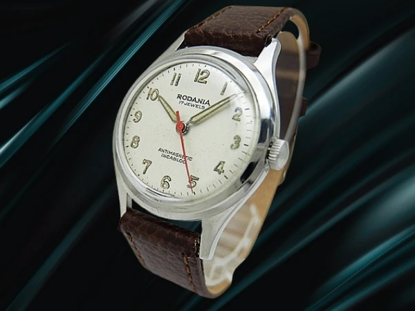 ロダニア センターセコンド Cal.1686 SS シルバーダイヤル 社外製レザー装着 手巻き RODANIA INCABLOC [代行おまかせコース]