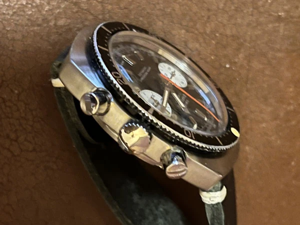 スイスエンペラー Swiss EMPEROR ダイバークロノグラフ バルジュー7733ヴィンテージ 美品