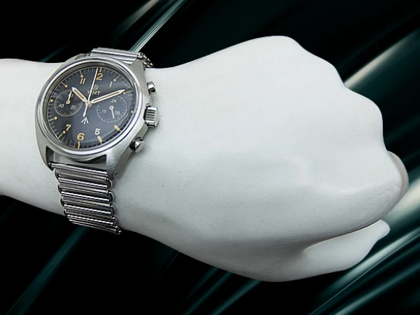 WMT RAF クロノグラフ SS ブラックダイヤル バンブーブレス装着 クオーツ 英空軍スタイル BOX・NATO付属 WATCH EXPERIMENTAL UNIT Royal Air Force × Bamboo Bracelet [代行おまかせコース]