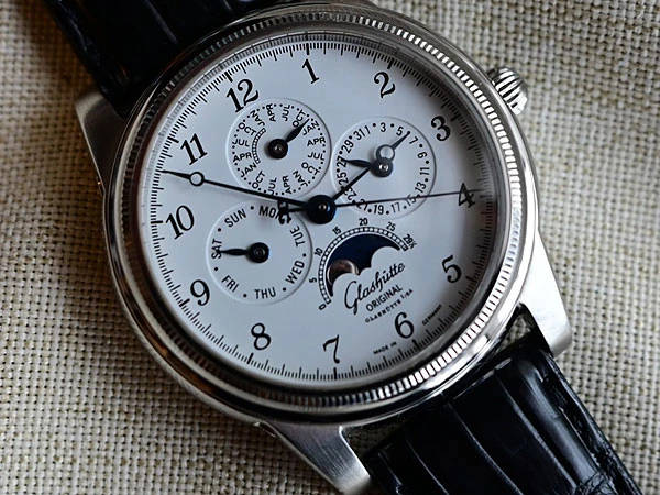 グラスヒュッテ オリジナル 手巻き 永久カレンダー ムーンフェイズ