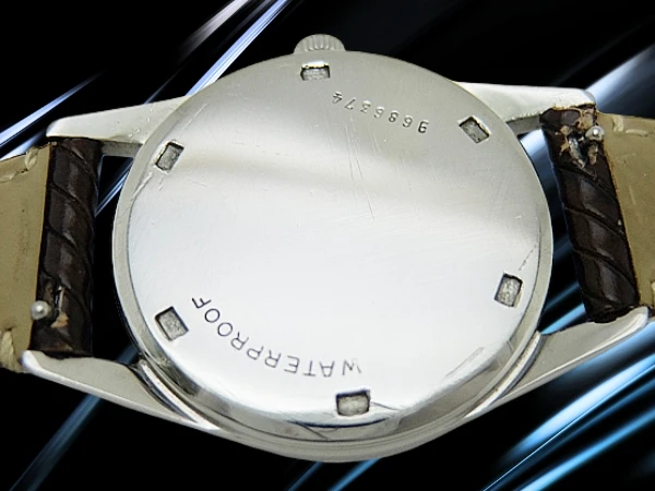 ゼニス スポルト スモールセコンド Cal.40系 SS 黒灰ツートン ブルズアイ 社外製レザー装着 手巻き ZENITH Sporto [代行おまかせコース]