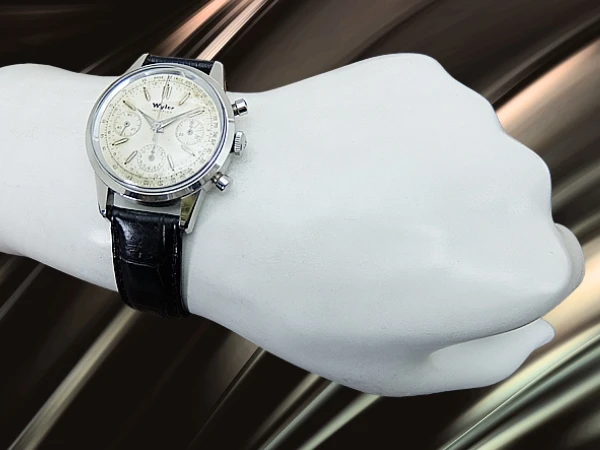 バルジュー72 ワイラー ヴィンテージ クロノグラフ SS ワンピースケース シルバーパティナダイヤル 社外レザー装着 手巻き Wyler Incaflex Valjoux 72 Chronograph [代行おまかせコース]