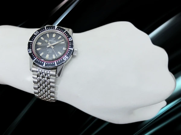 エニカ ダイバー600T Cal.AS1145 SS ブラックダイヤル 回転ベゼル 7連ジュビリーブレスレット装着 オートマチック ヴィンテージボックス付属 ENICAR DIVER 600T [代行おまかせコース]