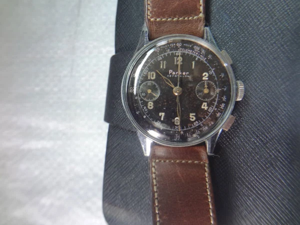 パーカー Parker デカスロン クロノグラフ ブラックダイヤル オーバーホール保証書付属