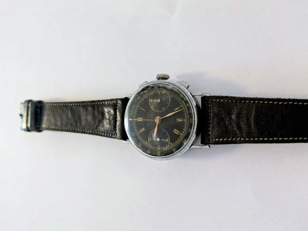 アンジェラス 2レジスター クロノグラフ