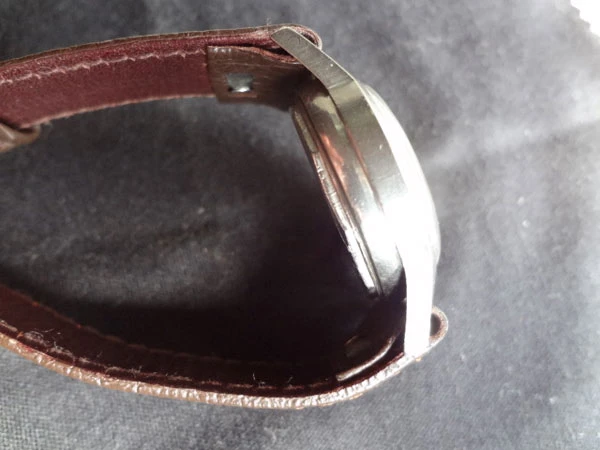 ウエストエンド ウォッチカンパニー ソワールプリマ ブロードアロー手巻き ミリタリーウォッチ