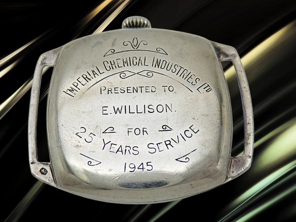 スミス 初期型 15石 Cal.1215 重量29g デニソン社銀無垢 クッション シルバーダイヤル 社外引き通しストラップ装着 手巻き 勤続記念 Smiths Sterling Silver 925 [代行おまかせコース]