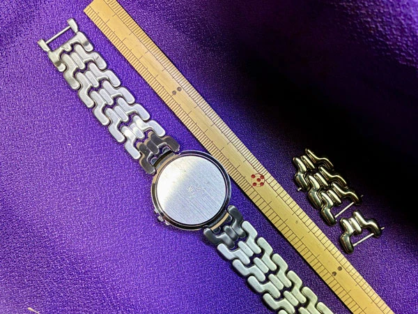 ユンハンス JUNGHANS JN-703M ブルーダイヤル クォーツ 予備コマ付