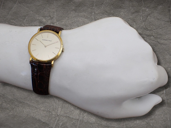 オーデマピゲ 18KYG 金無垢 重量25g Cal.2080 ゴールドダイヤル 社外レザー装着 手巻き AUDEMARS PIGUET 18KYG Extra-Flat [代行おまかせコース]