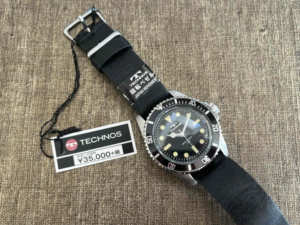 テクノス TECHNOS ダイバーズ ブラック文字盤 10気圧防水 未使用品