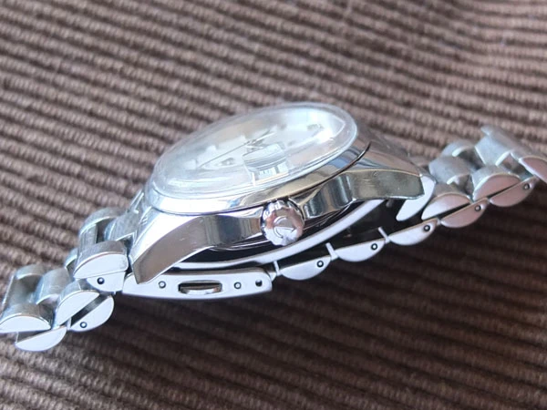 ラドー RADO ゴールデンホース 復刻版 シルバー文字盤 自動巻 オートマチック ブレス仕様 美品