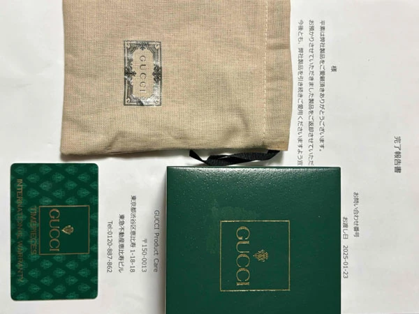 グッチ GUCCI ダイバーズウォッチ グッチカラーベゼル ギャランティカード・25年GUCCIにてオーバーホール済み・明細書付属