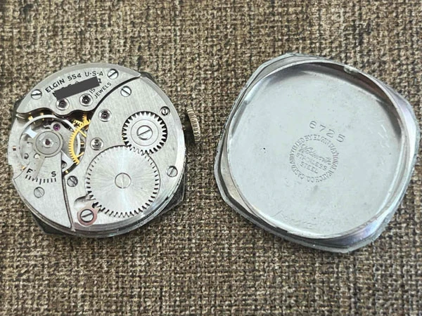 エルジン ELGIN USA製 10K RGP 角型 Cal.554 レクタンギュラー トノーケース スモセコ