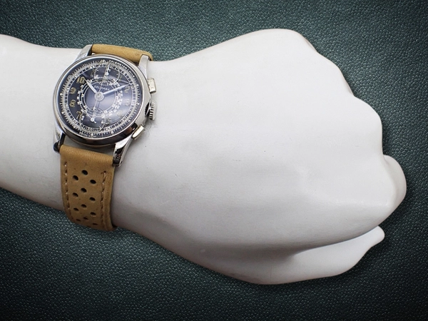 デルマーク 縦目 クロノグラフ Cal.ヴィーナス170 メッキ/SS ブラックダイヤル 社外レザー装着 手巻き DELMARK Chronograph Venus170 [代行おまかせコース]