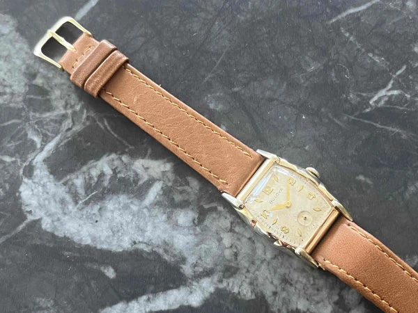 ブローバ BULOVA レクタンギュラー 10K RGP スモールセコンド メンズモデル