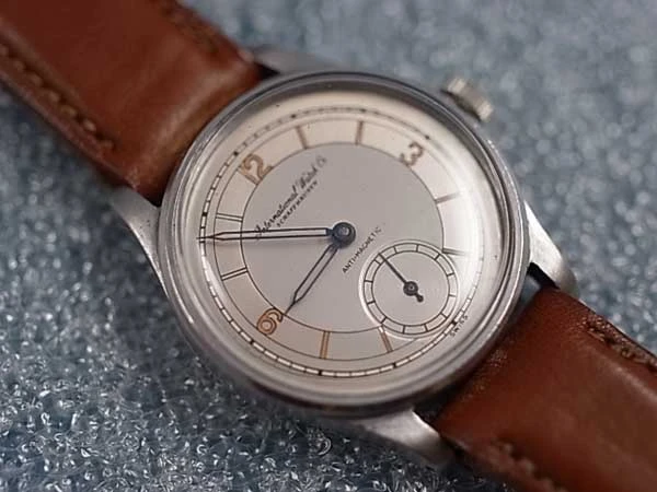 IWC Cal.83 希少なゴールド・シルバー2トーンダイヤル スリット針